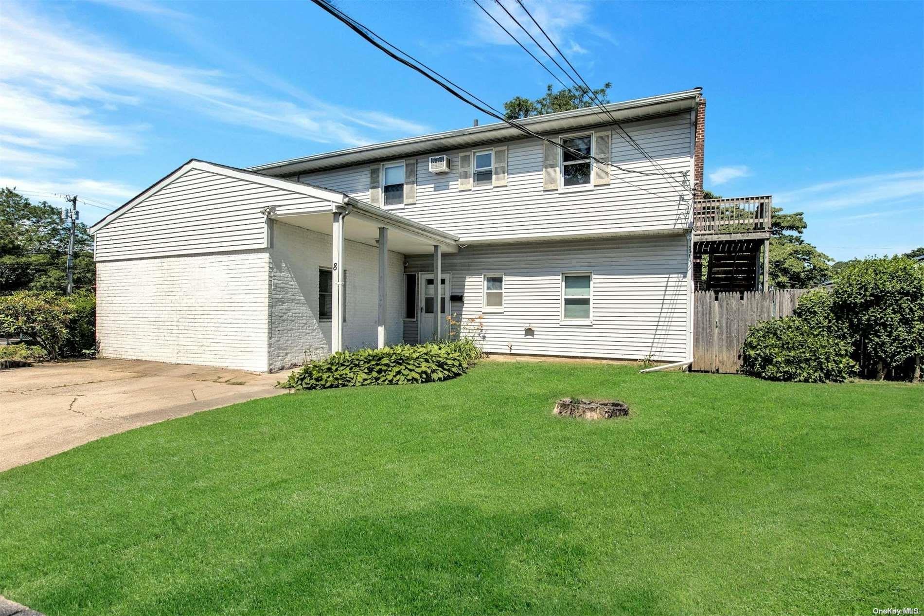 8 Scott Avenue