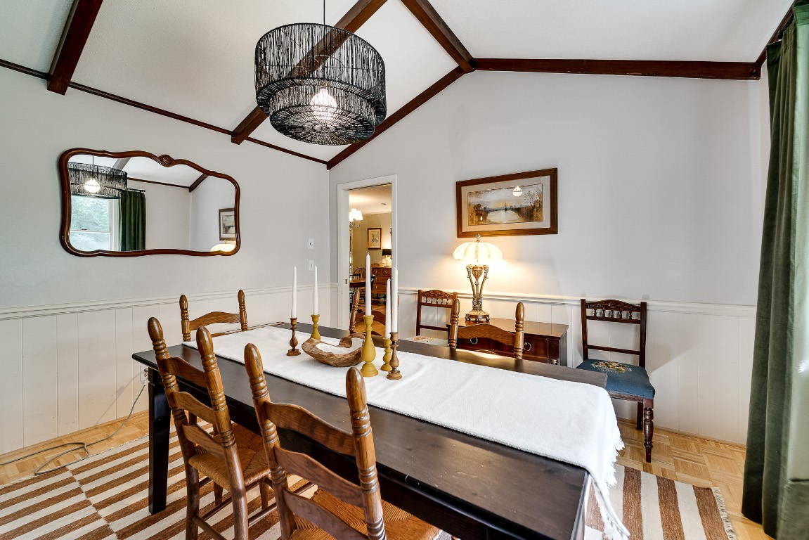 603 Hemlock Hills Drive