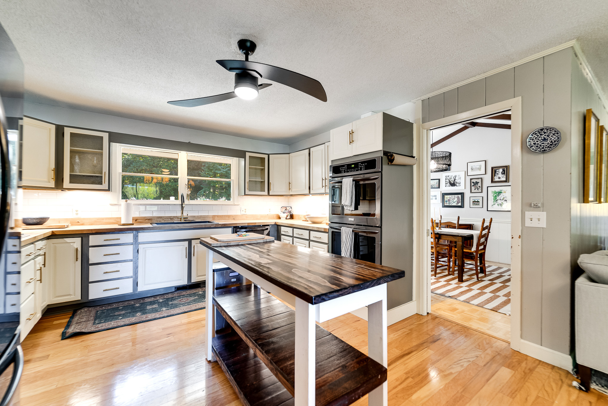 603 Hemlock Hills Drive