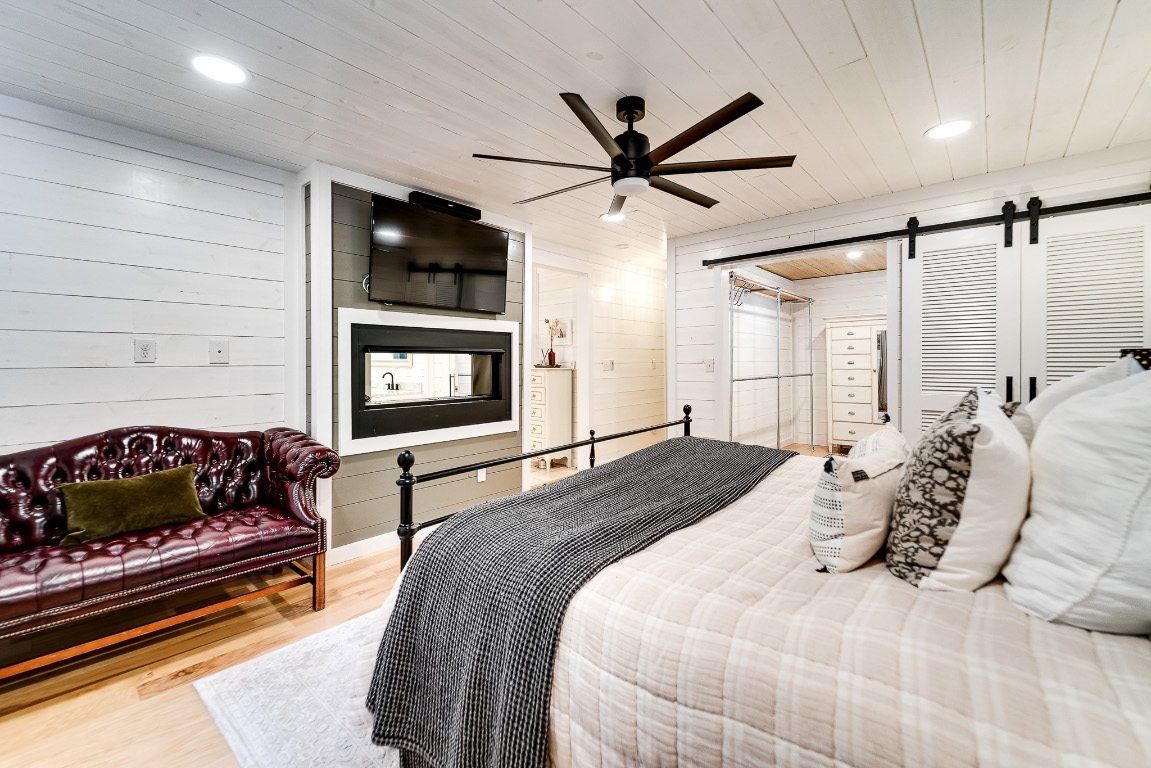 603 Hemlock Hills Drive