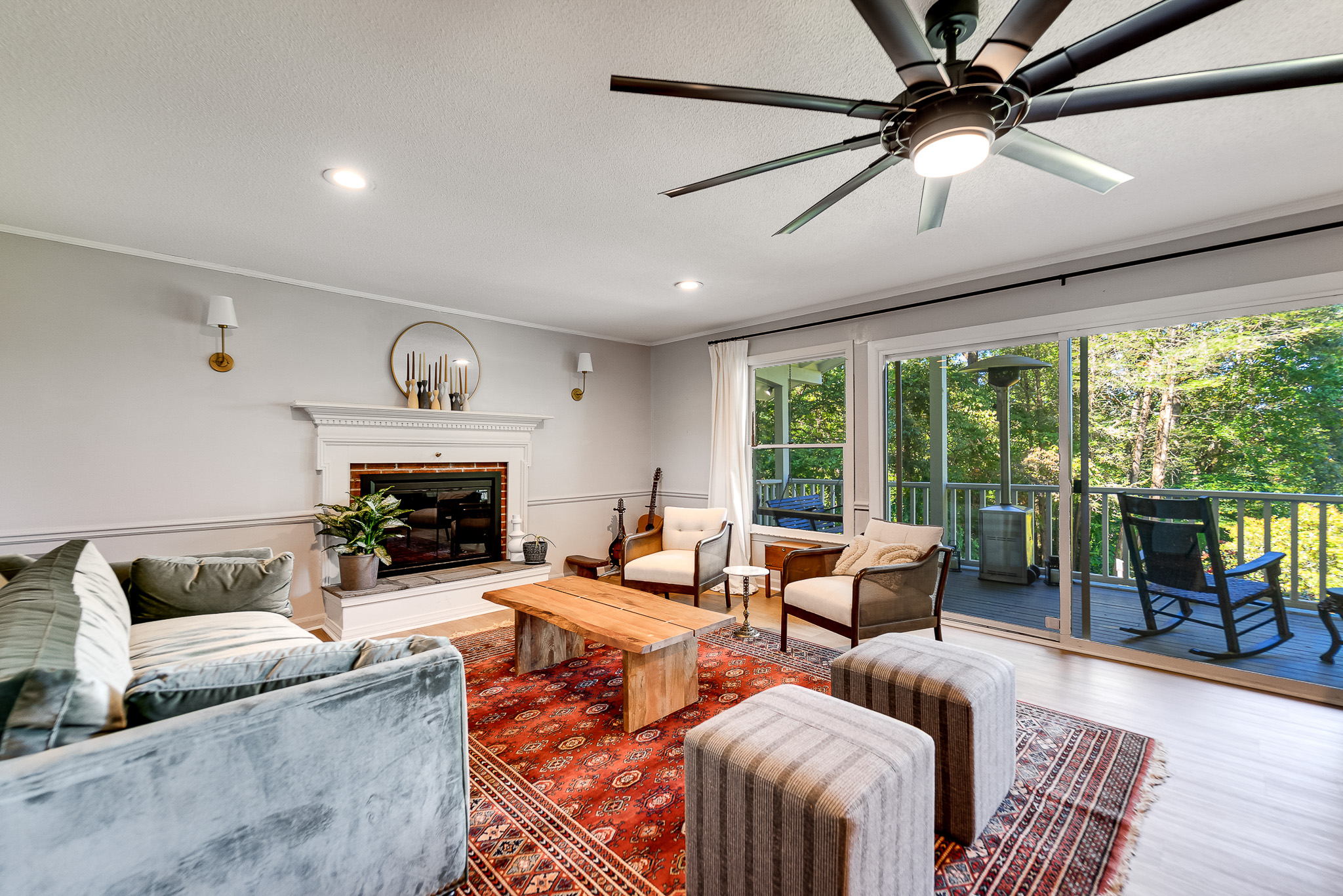 603 Hemlock Hills Drive