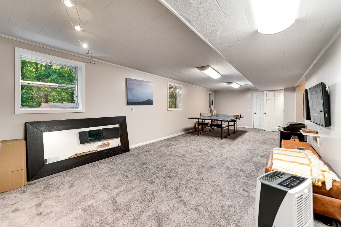 603 Hemlock Hills Drive