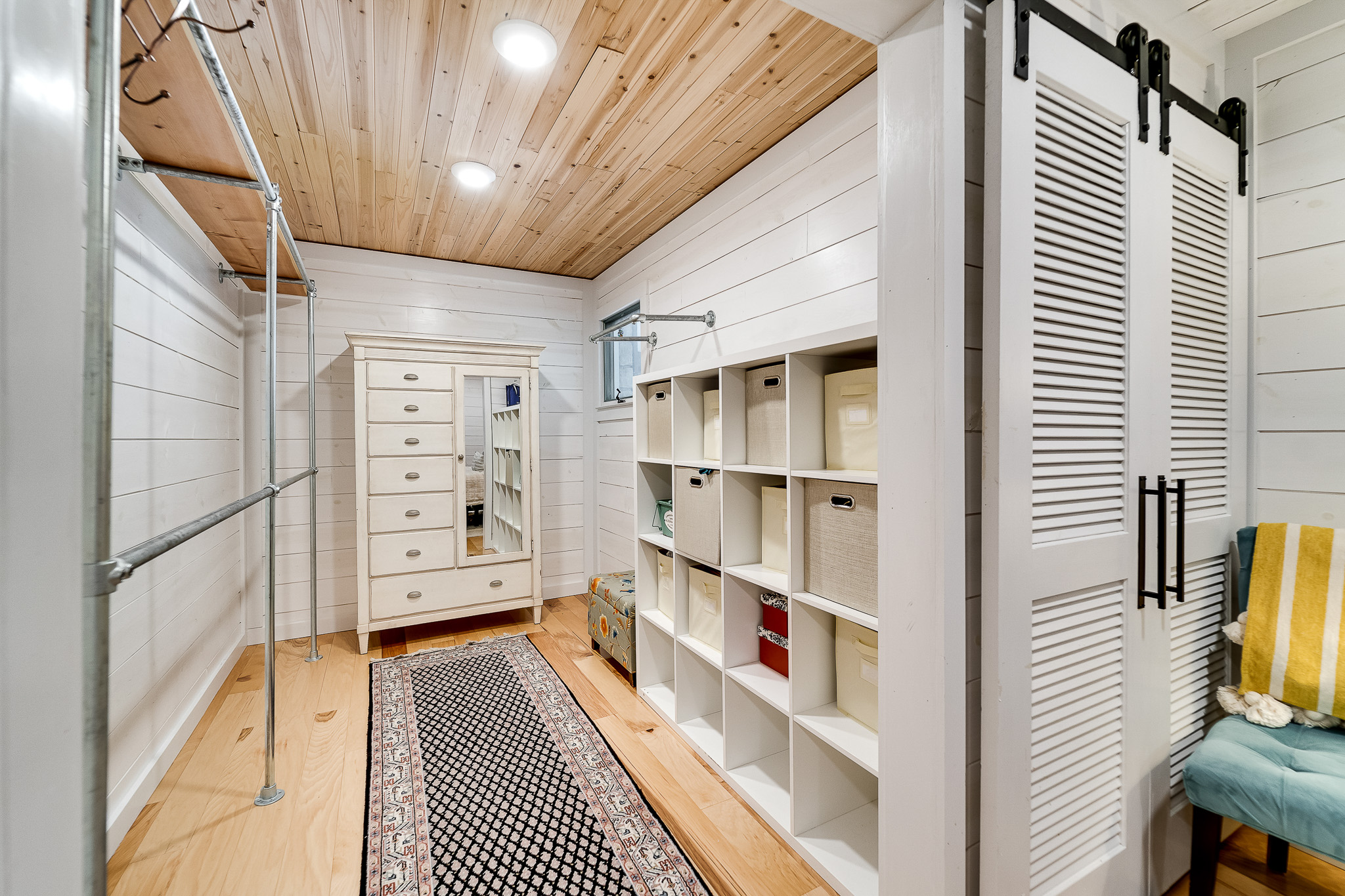 603 Hemlock Hills Drive