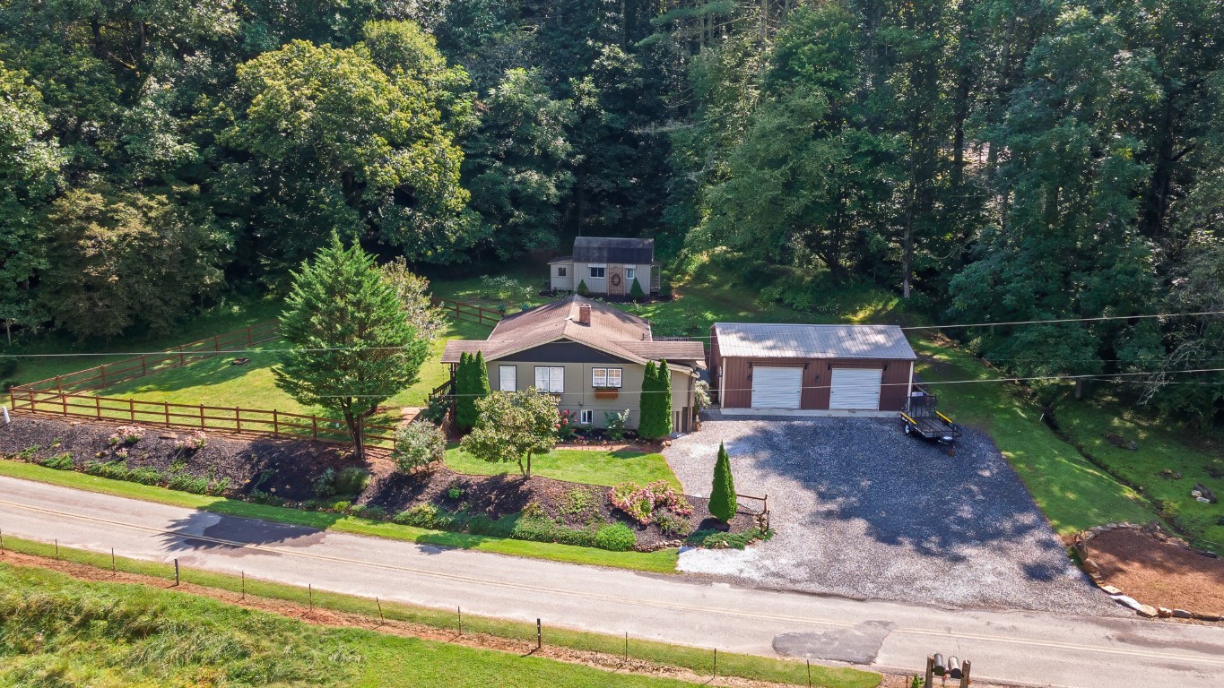 1050 Nickajack Road