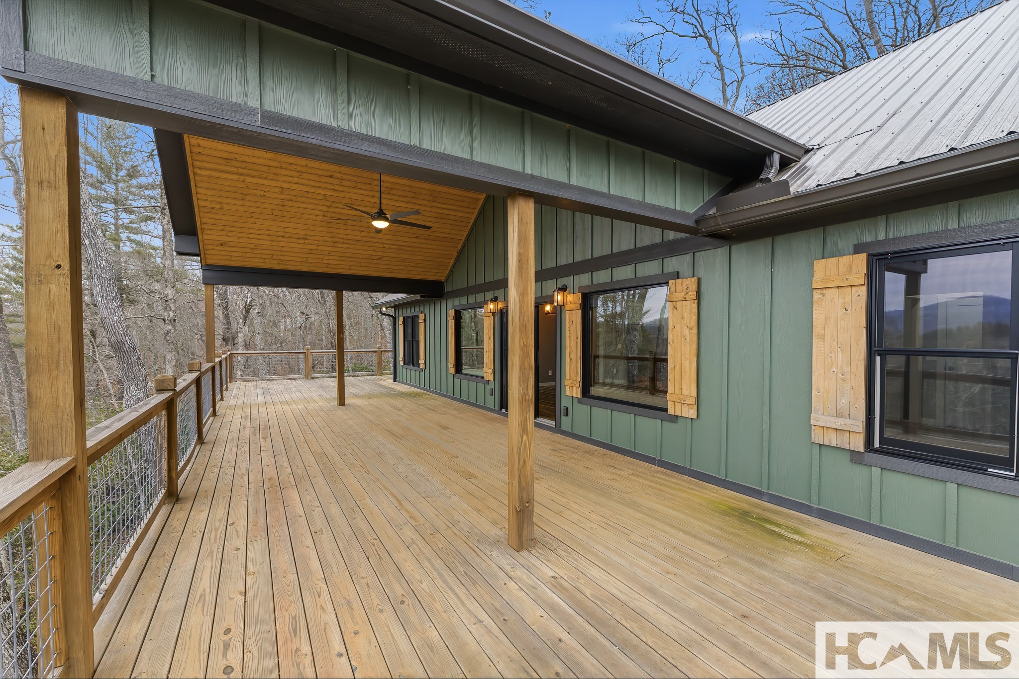 960 Woods Mountain Trail
