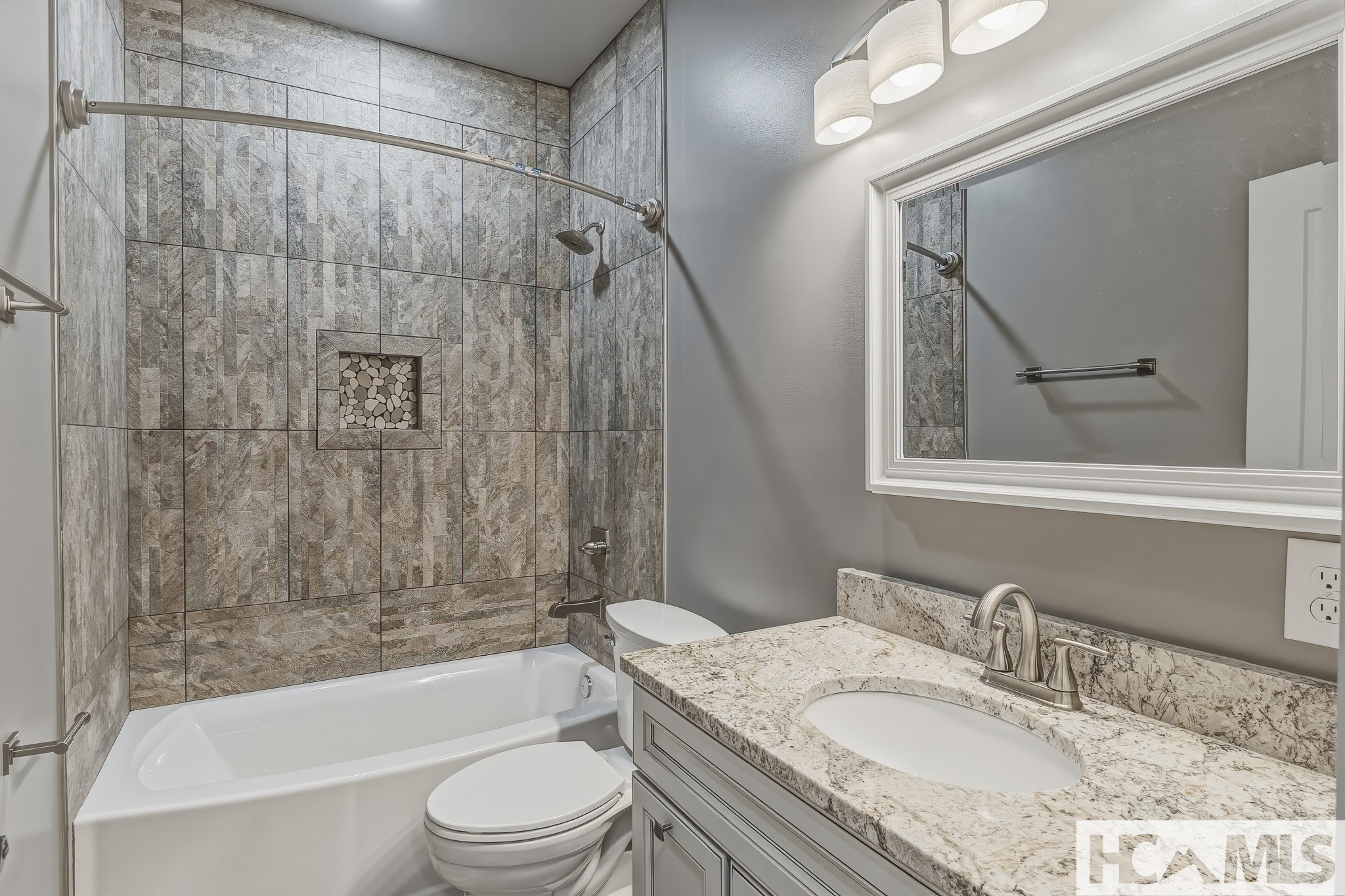 960 Woods Mountain Trail