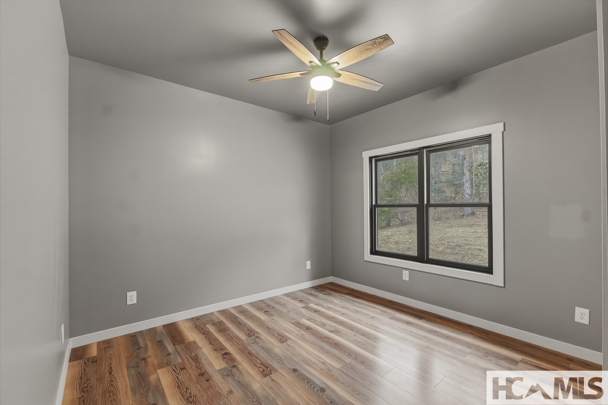 960 Woods Mountain Trail