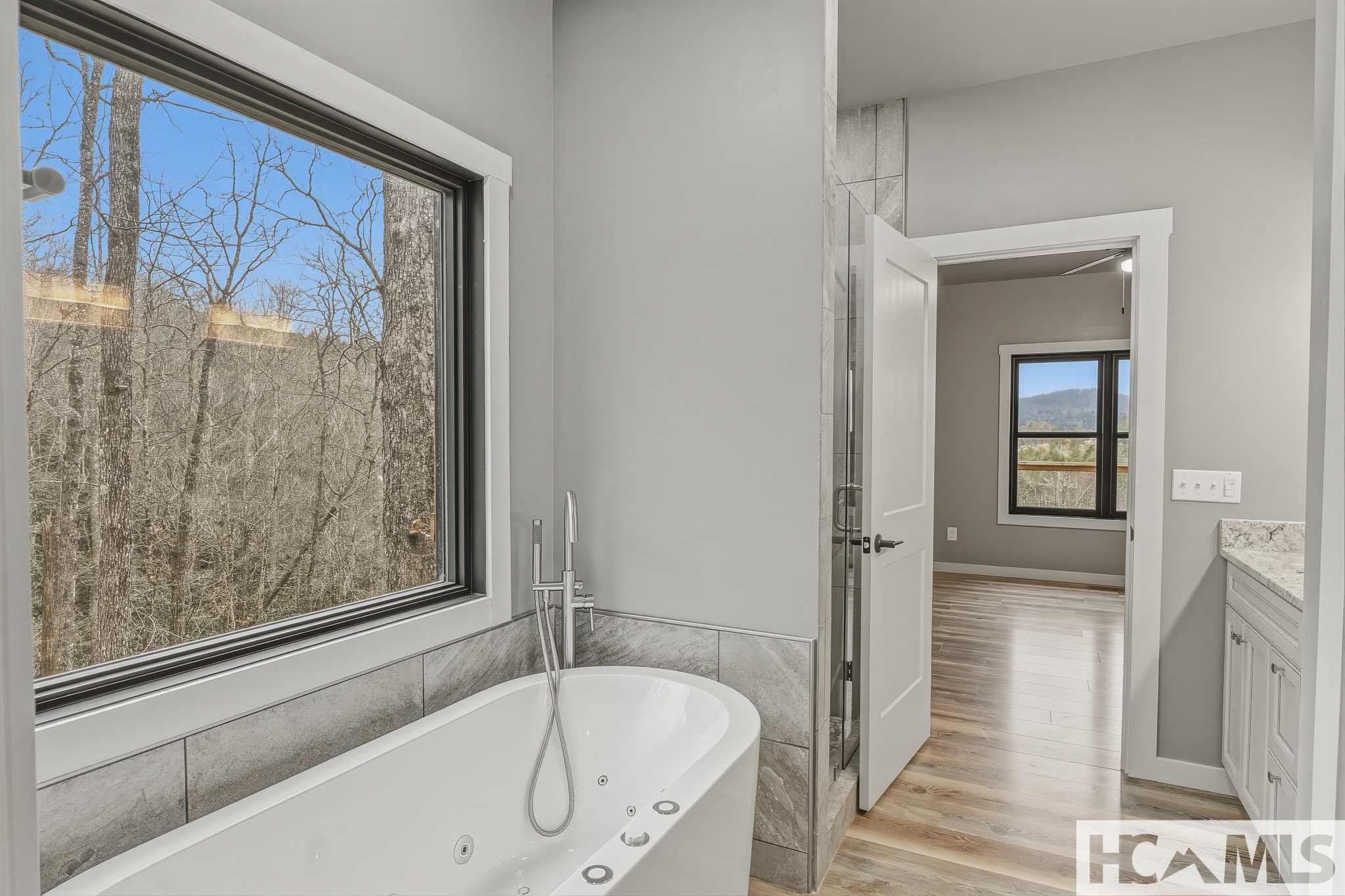 960 Woods Mountain Trail