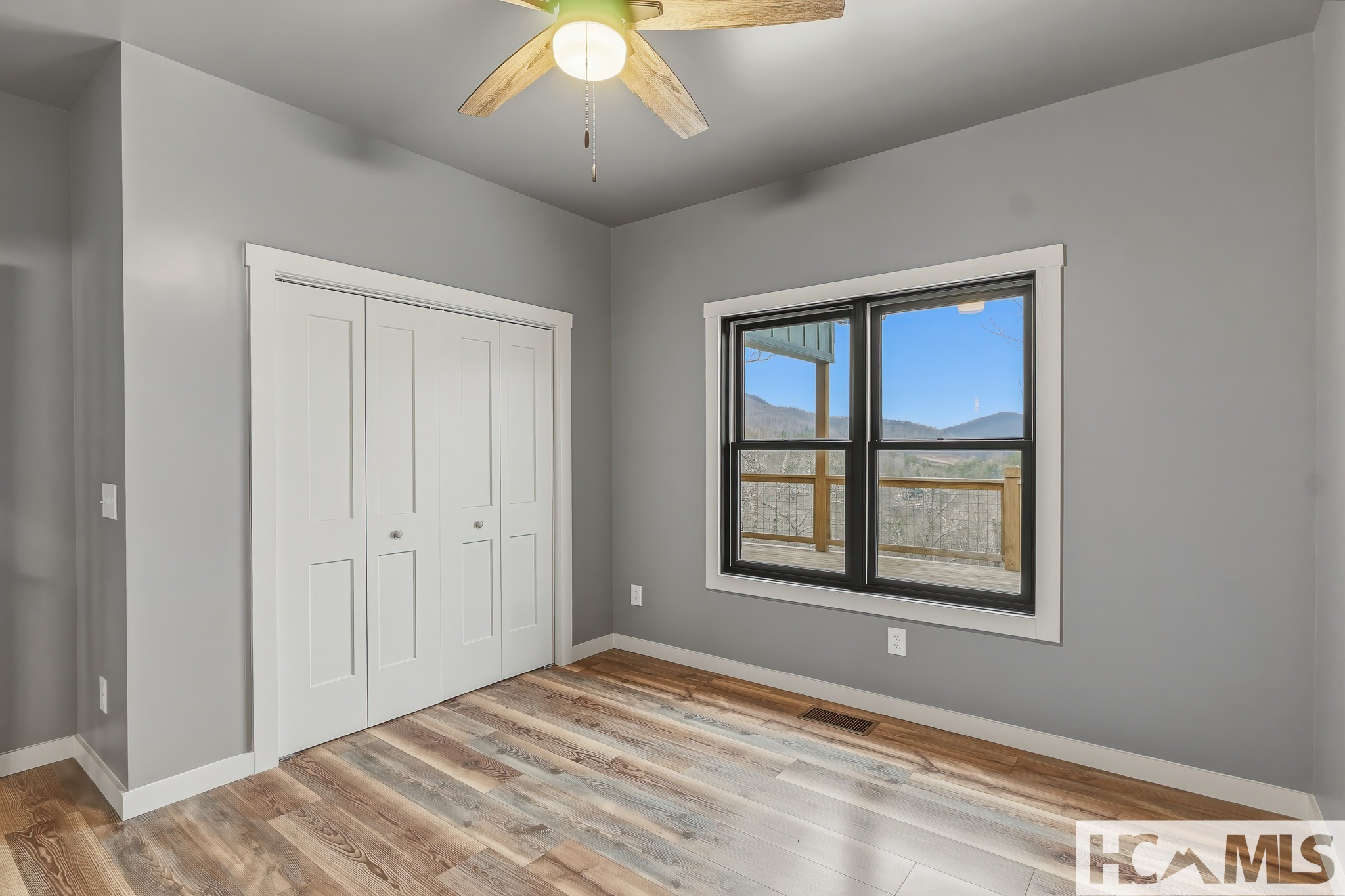 960 Woods Mountain Trail