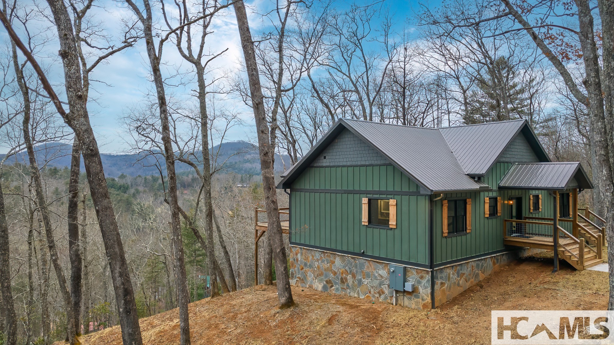 960 Woods Mountain Trail