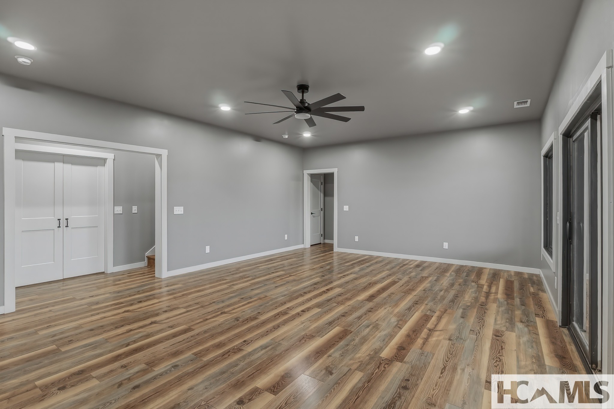 960 Woods Mountain Trail