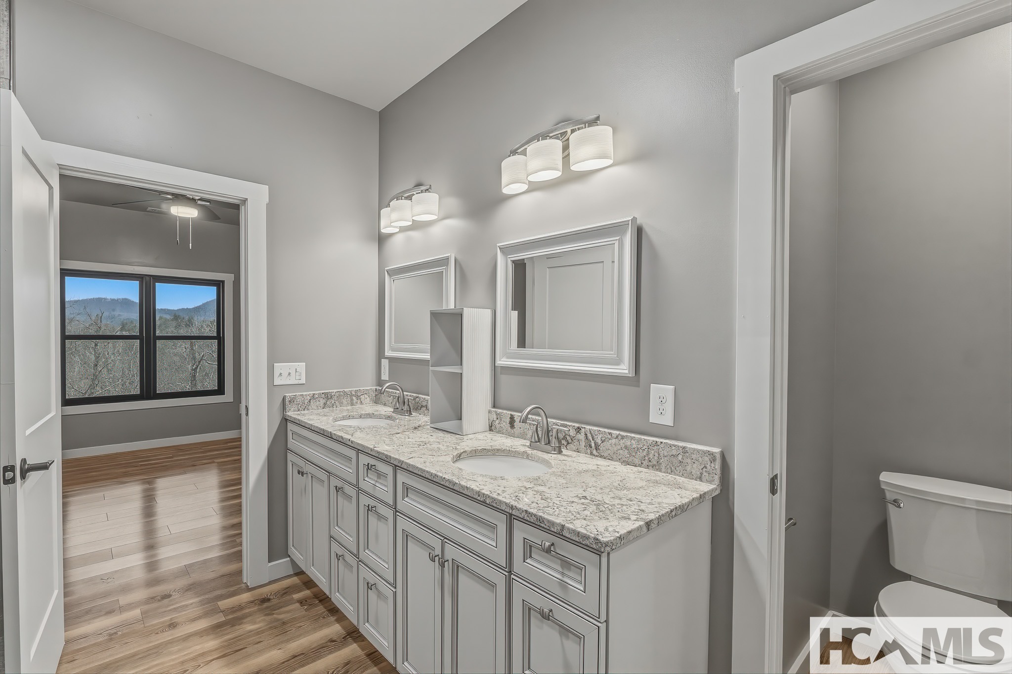 960 Woods Mountain Trail