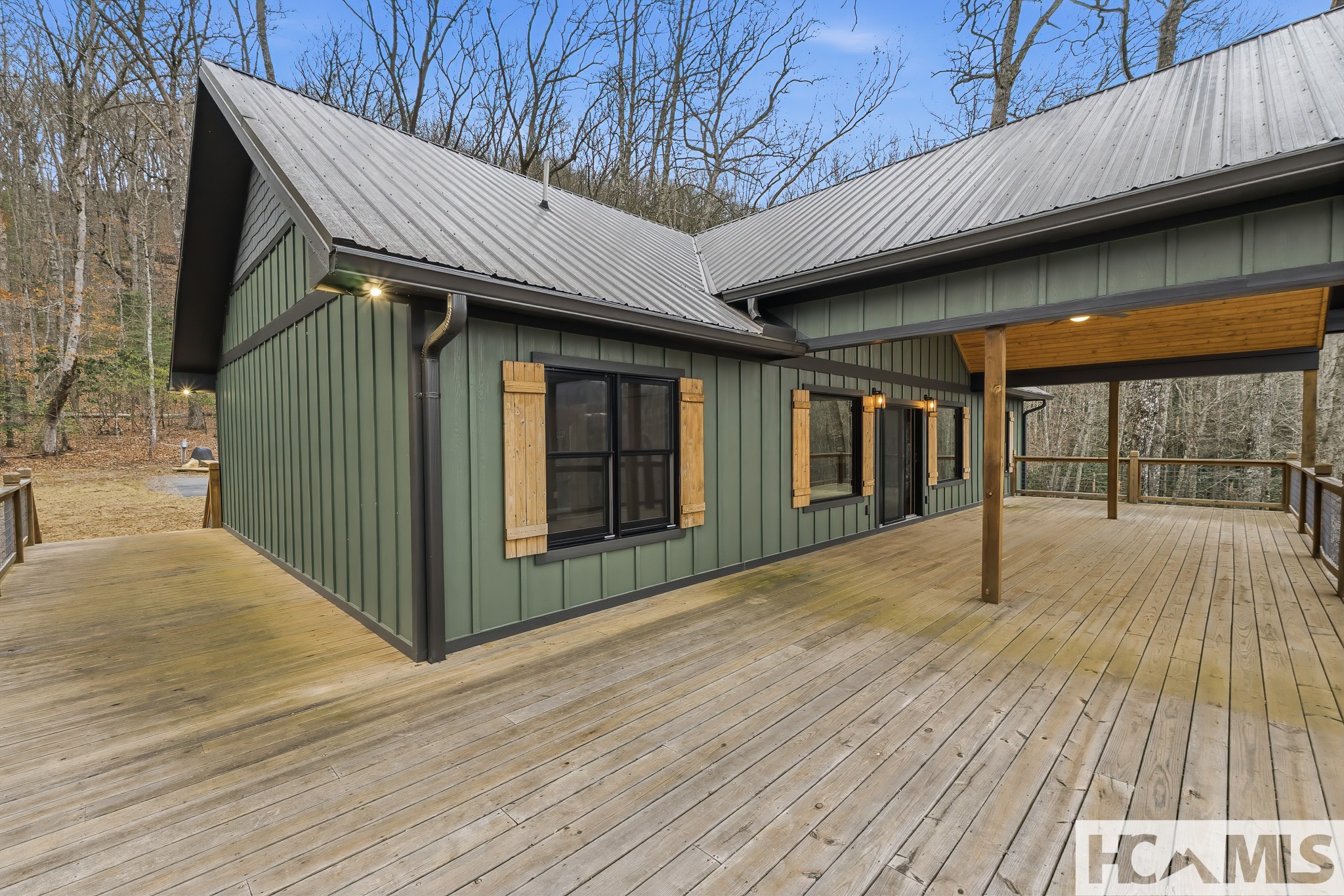 960 Woods Mountain Trail