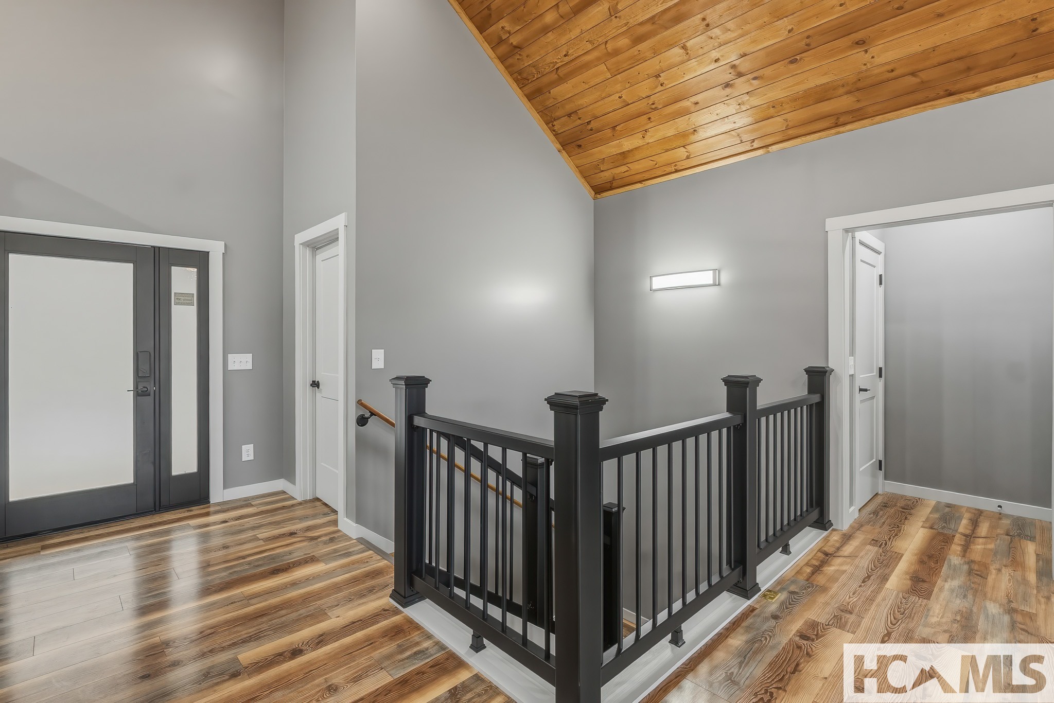 960 Woods Mountain Trail