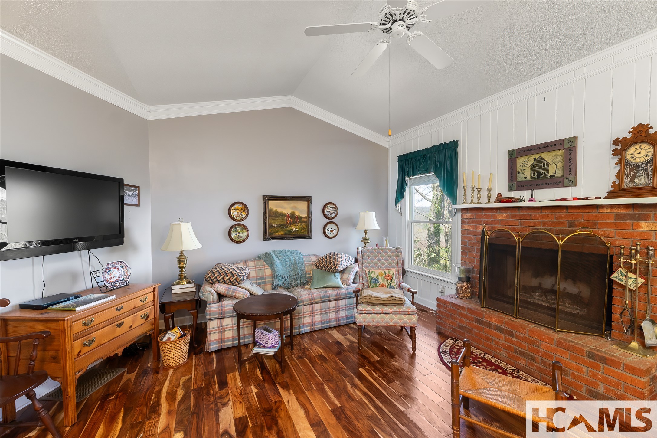 229 Lucerne Drive