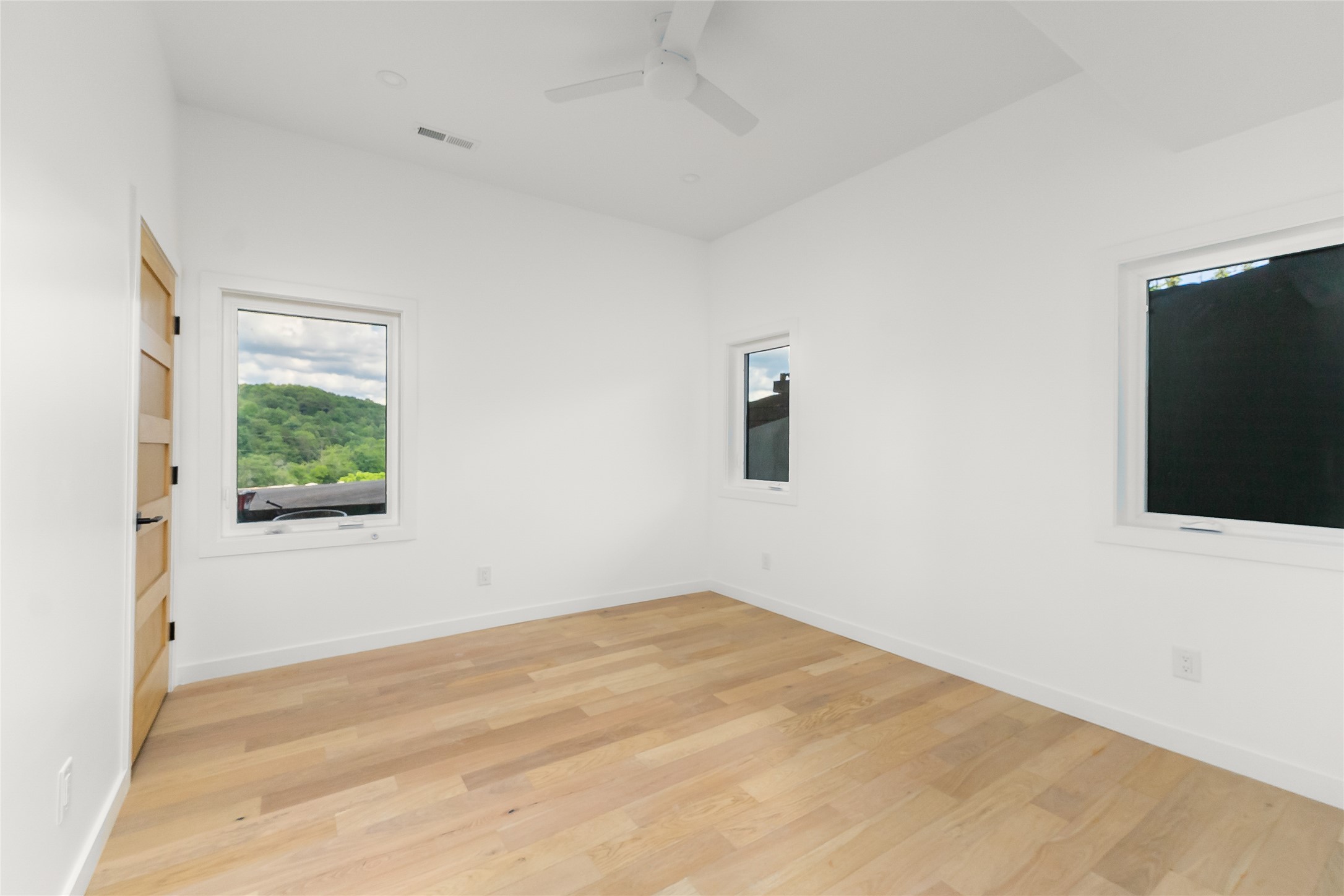 197 Mountain Laurel Ridge 1
