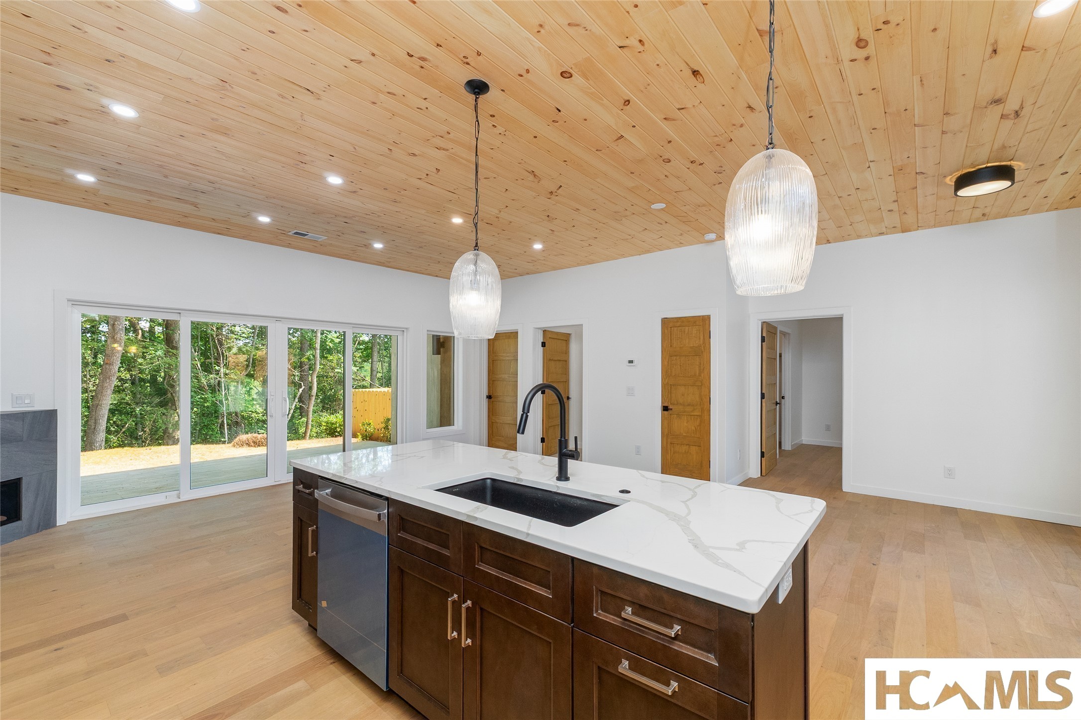 199 Mountain Laurel Ridge 2