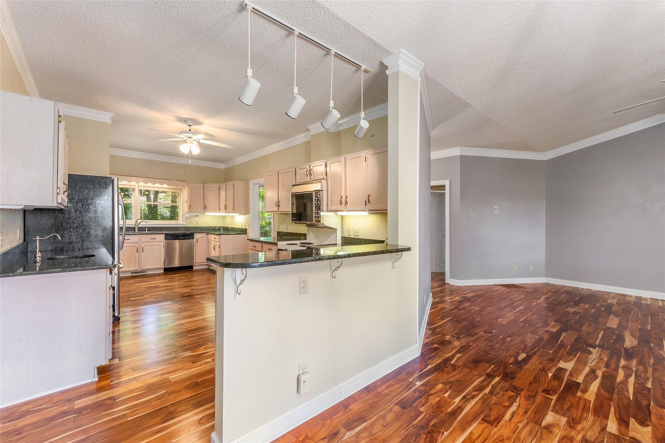 229 Lucerne Drive