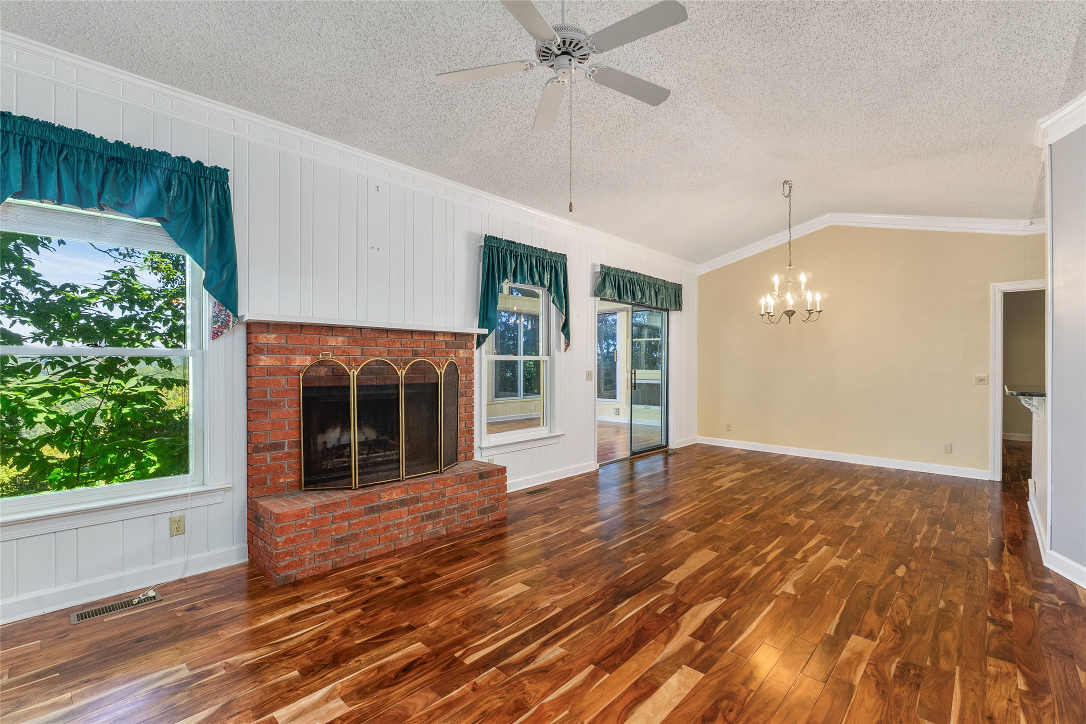 229 Lucerne Drive
