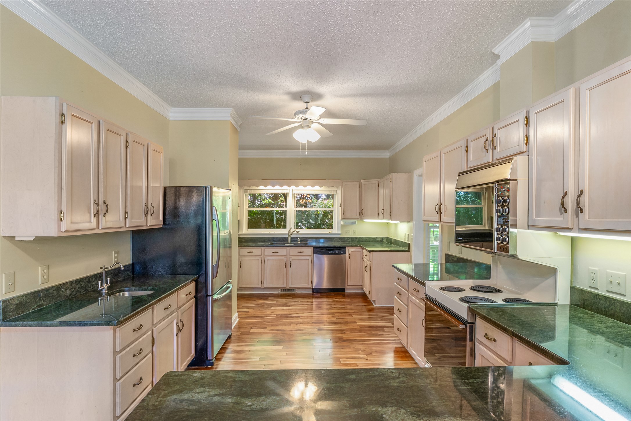 229 Lucerne Drive