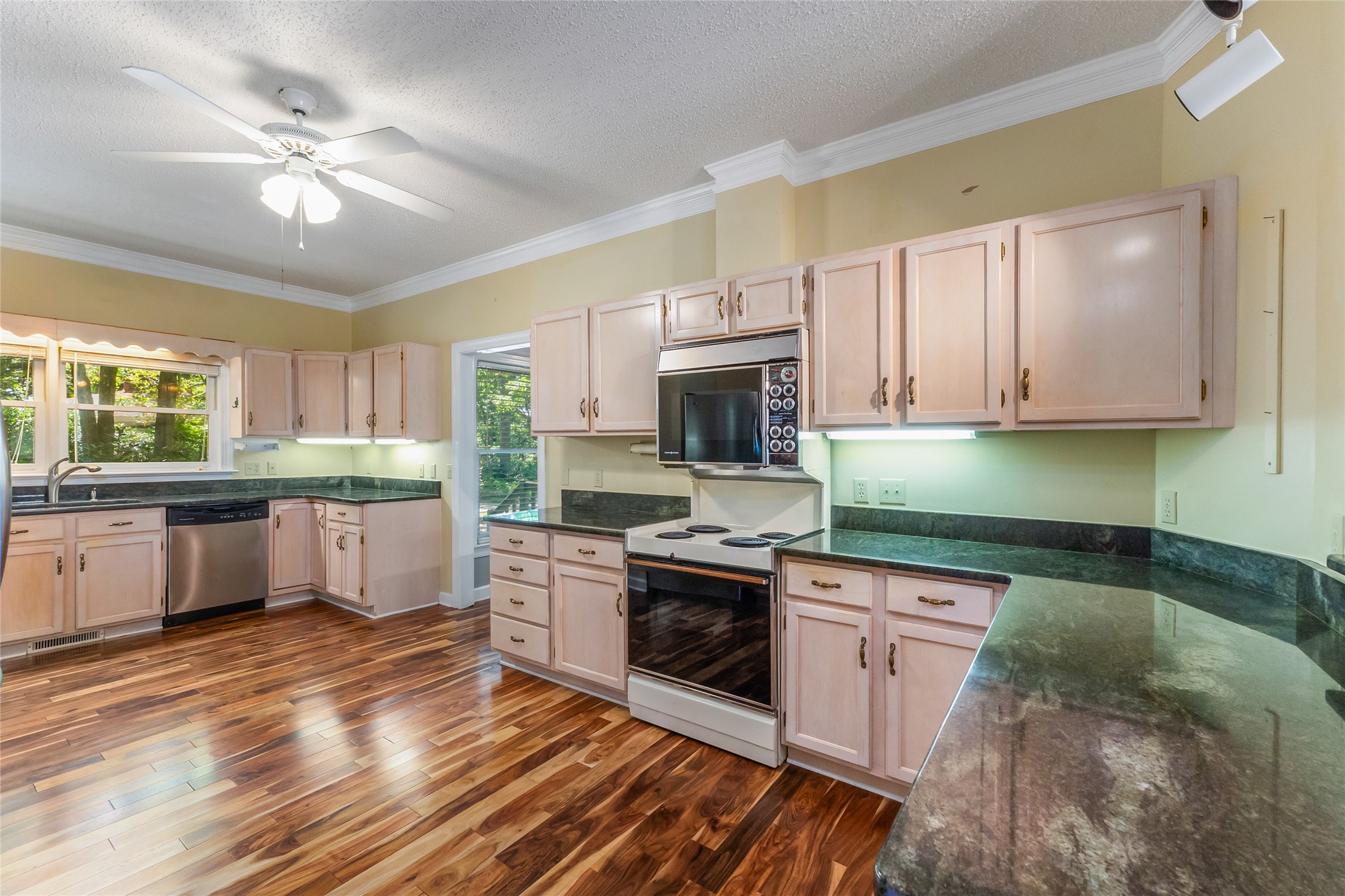 229 Lucerne Drive