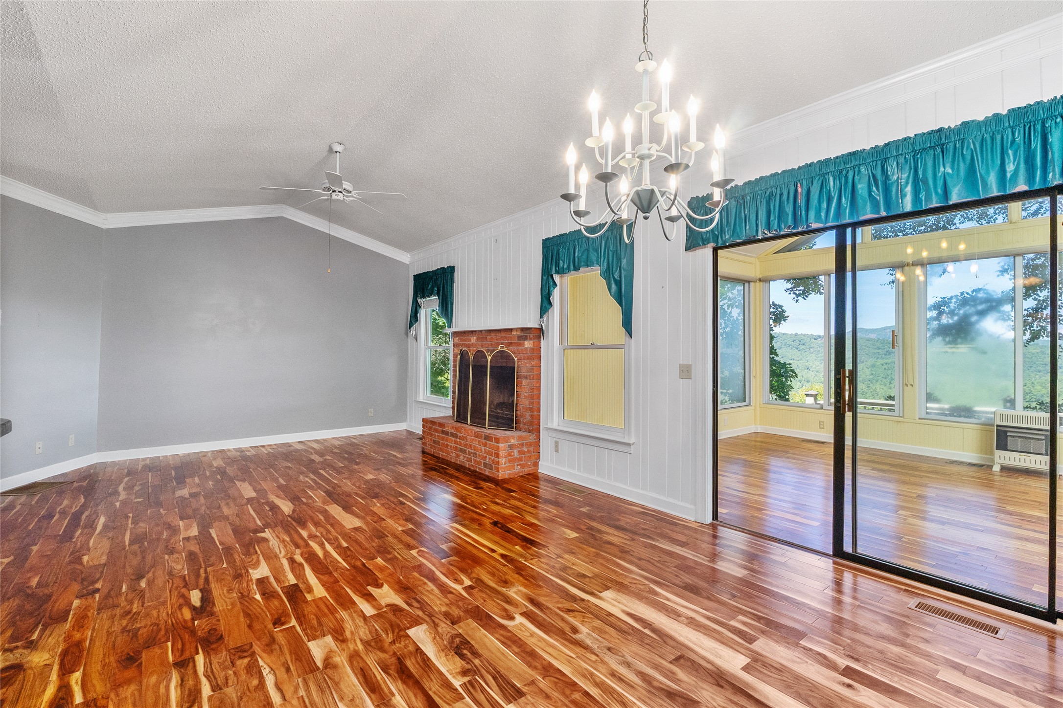 229 Lucerne Drive