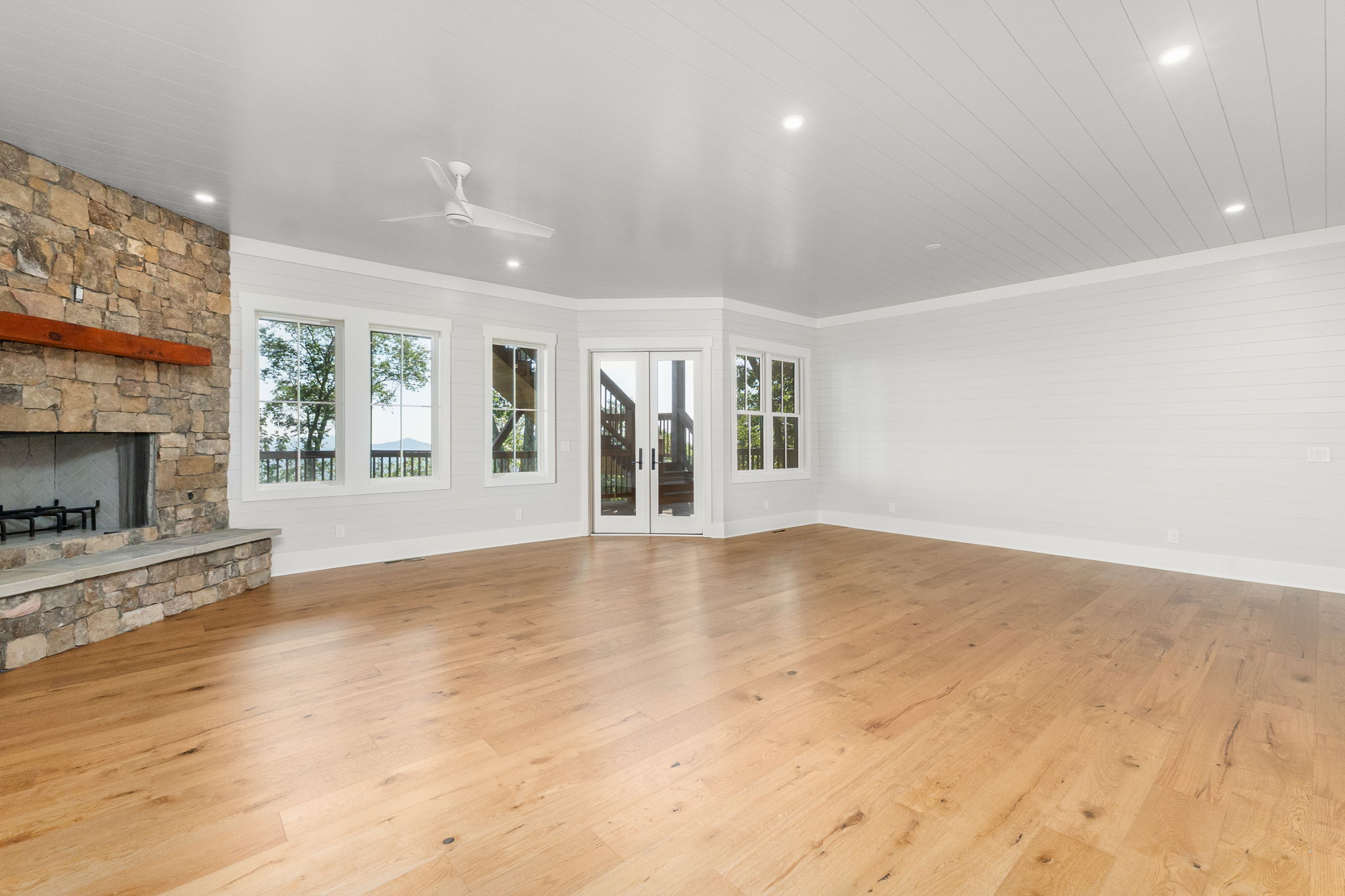 523 Broadview Drive