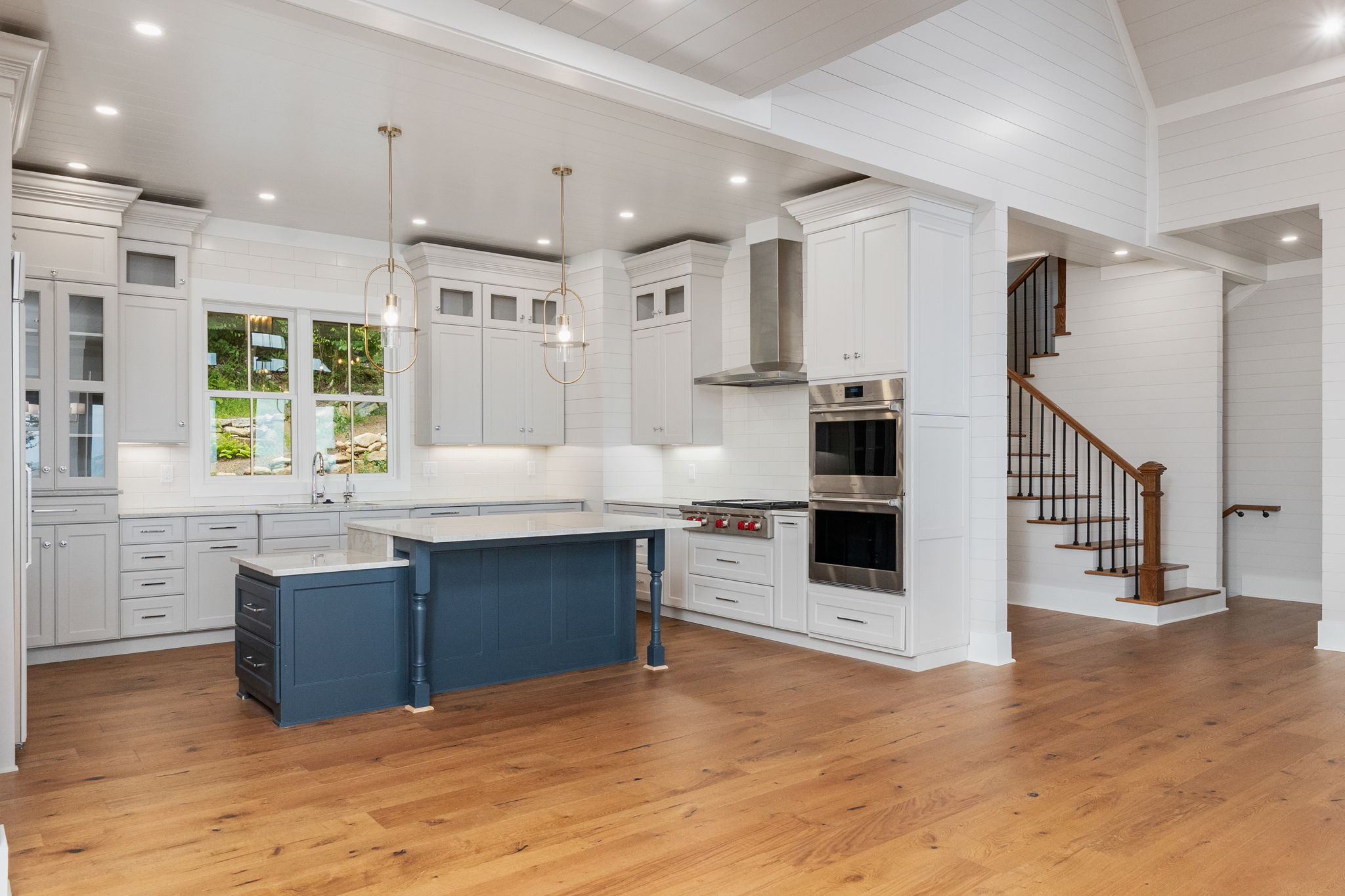 523 Broadview Drive