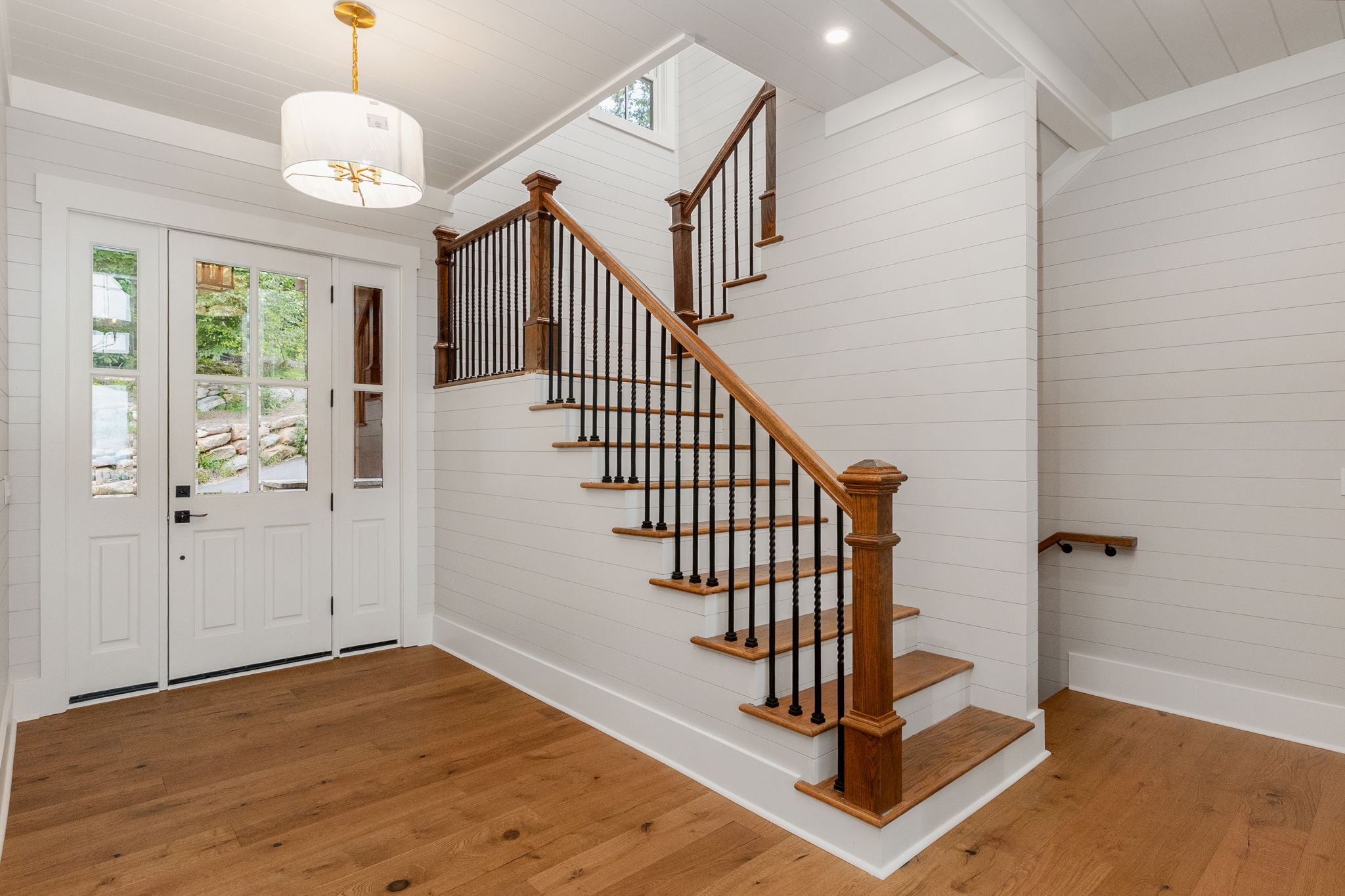 523 Broadview Drive