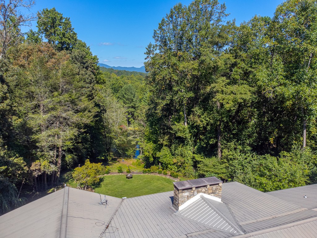 603 Hemlock Hills Dr