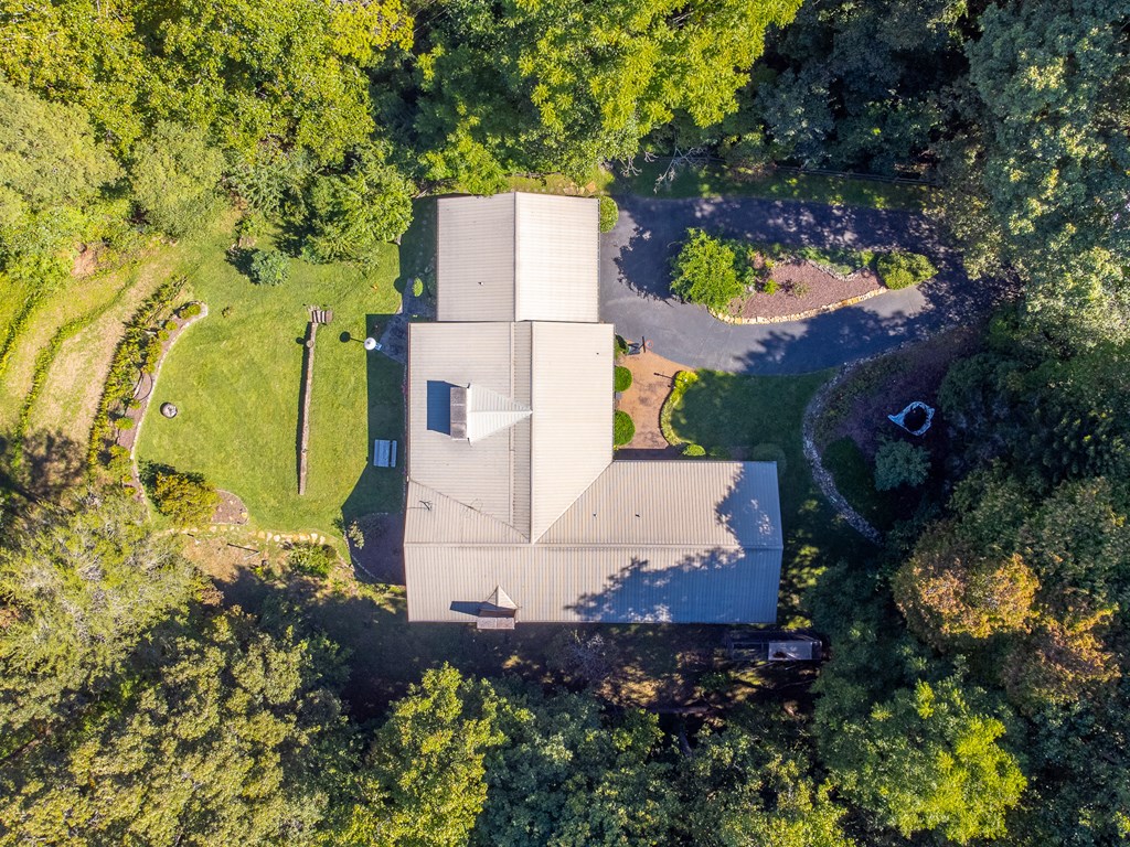 603 Hemlock Hills Dr