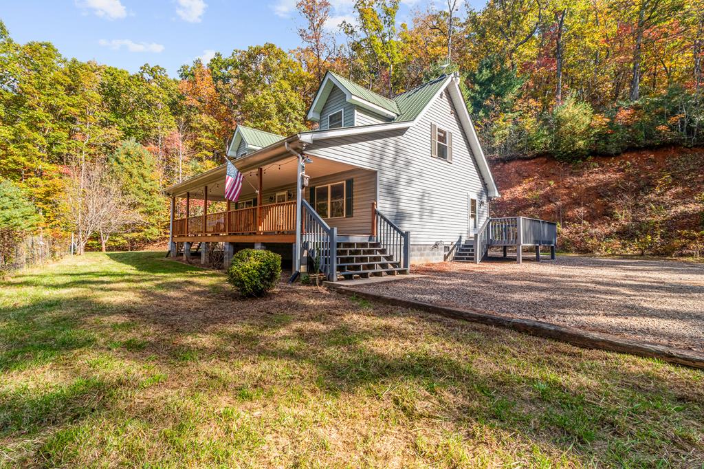 343 Creekside Lane, Franklin