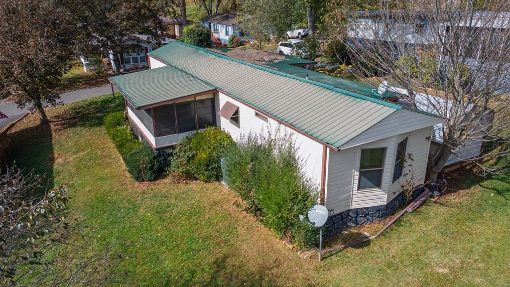 211 Rolling Acres Trail