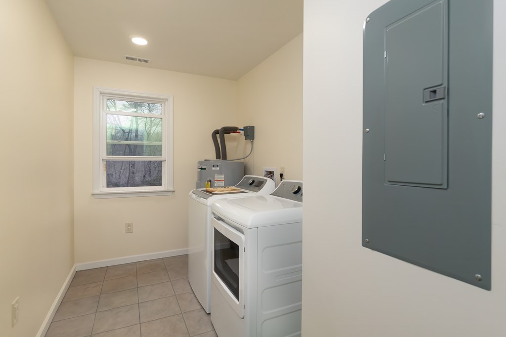 48 Rose Creek Cove Rd