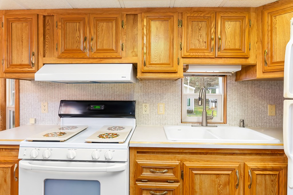 137 Country Woods Drive