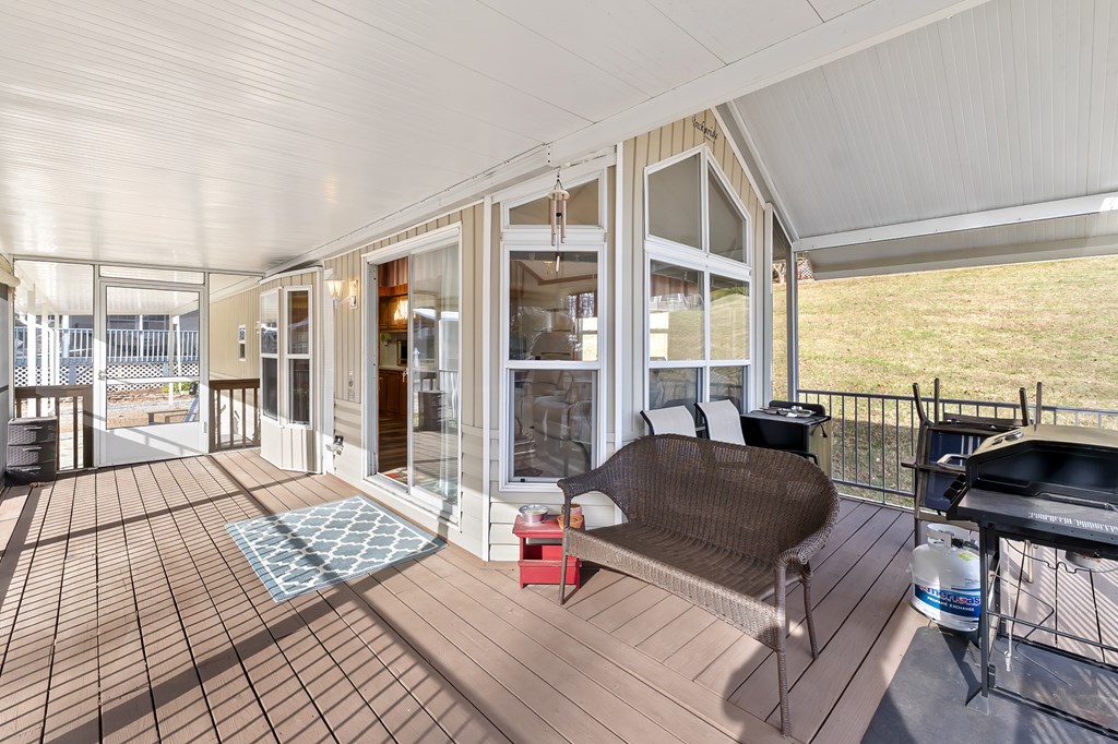 137 Country Woods Drive