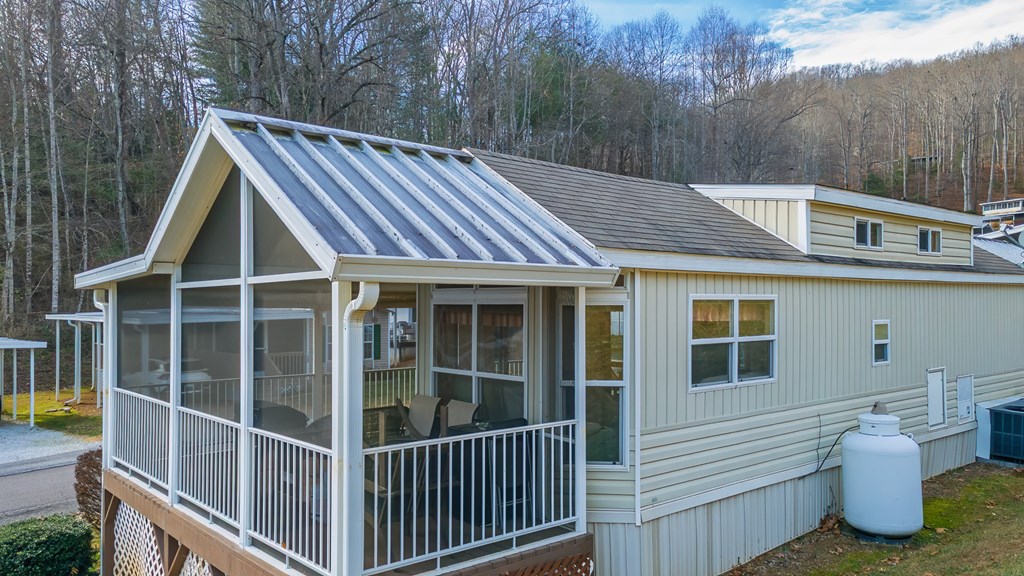 137 Country Woods Drive