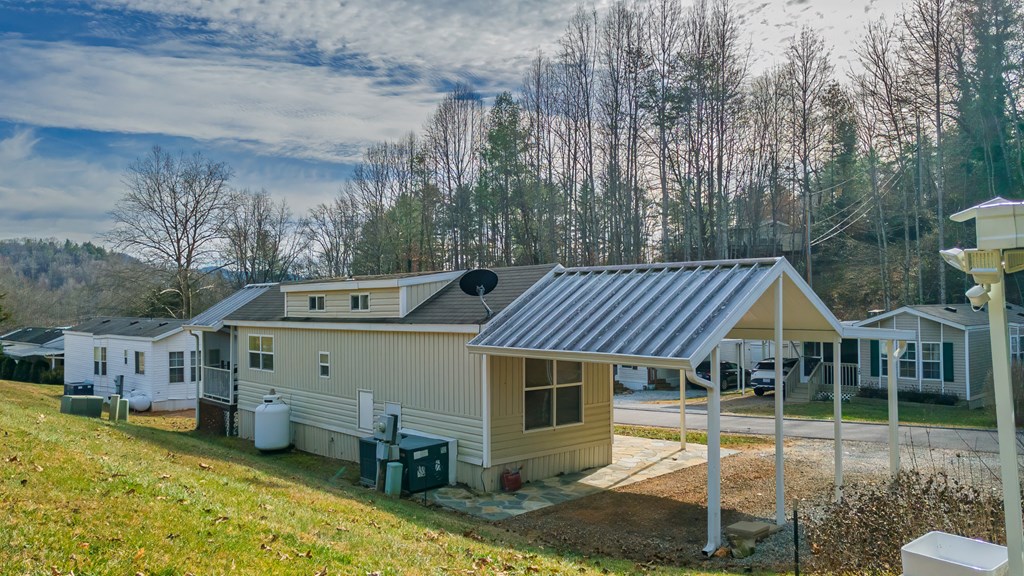 137 Country Woods Drive