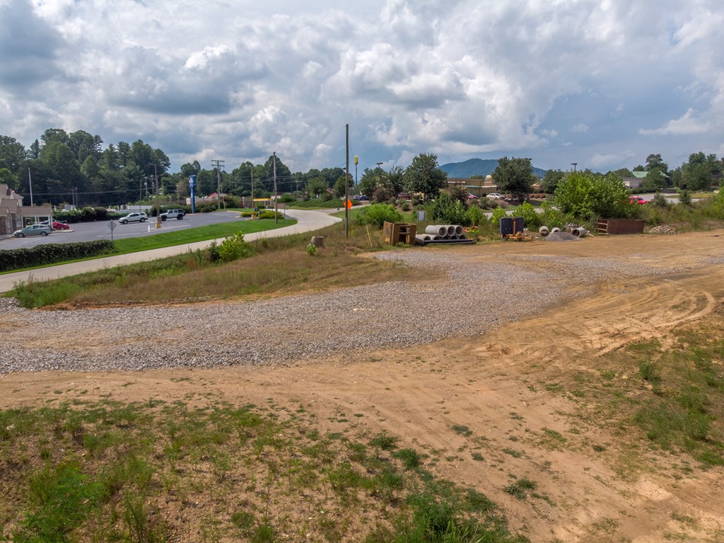 00 Sawmill Village Lane