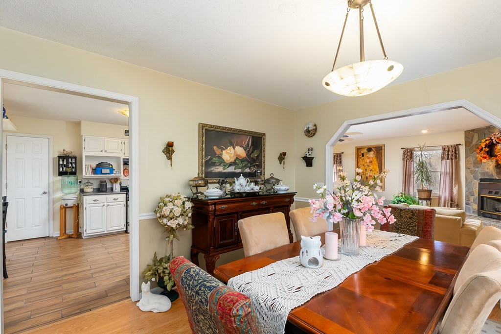 103 Pleasant Hill Dr