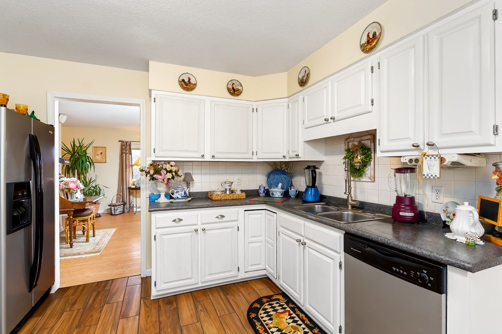 103 Pleasant Hill Dr