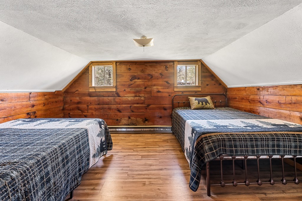 787 Rickman Creek Rd