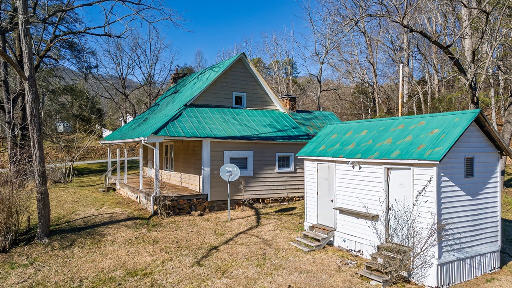 787 Rickman Creek Rd