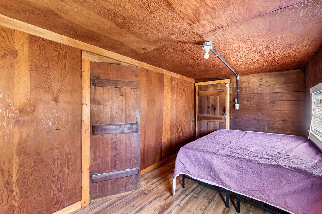 787 Rickman Creek Rd