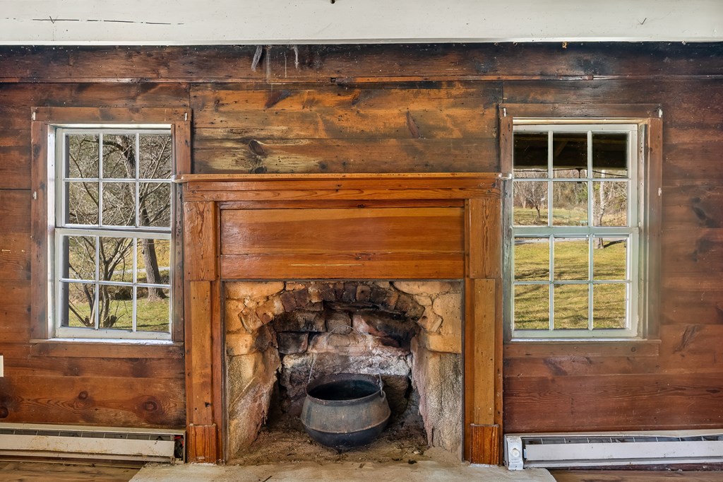 787 Rickman Creek Rd