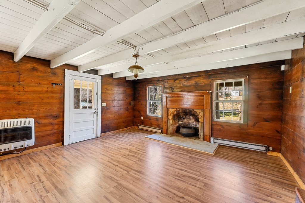 787 Rickman Creek Rd