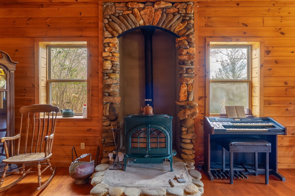 159 Kings Cove Rd.