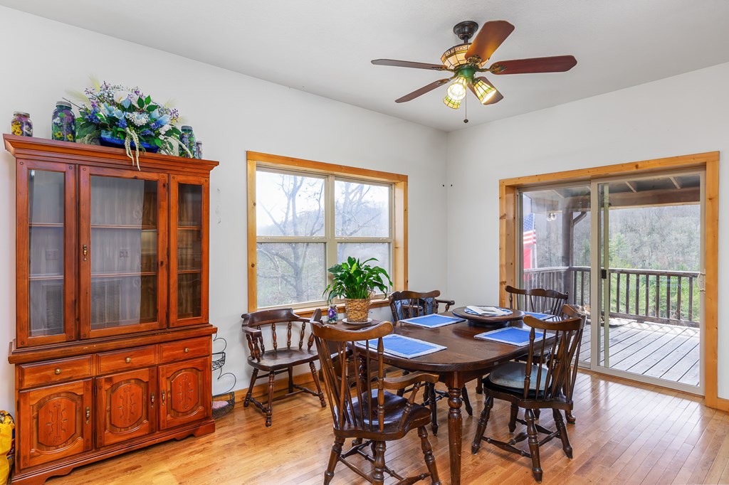 159 Kings Cove Rd.