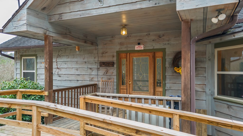 159 Kings Cove Rd.