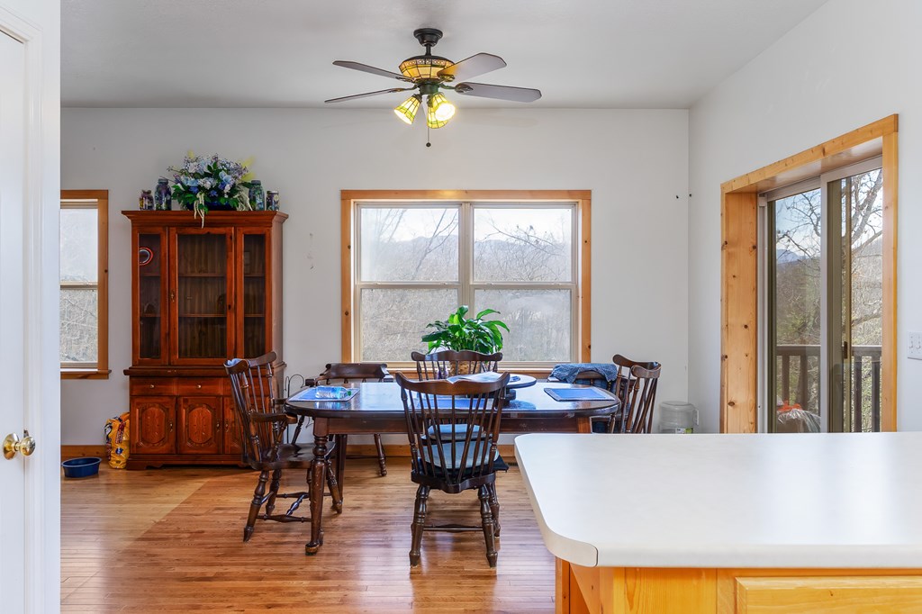 159 Kings Cove Rd.